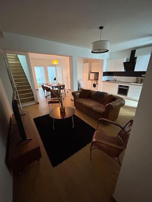 Grand Cru * Magnifique Duplex Au Coeur D'Epernay Apartamento Exterior foto